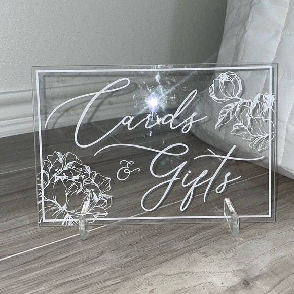 Gifts & cards sign - Picture 2 of 5